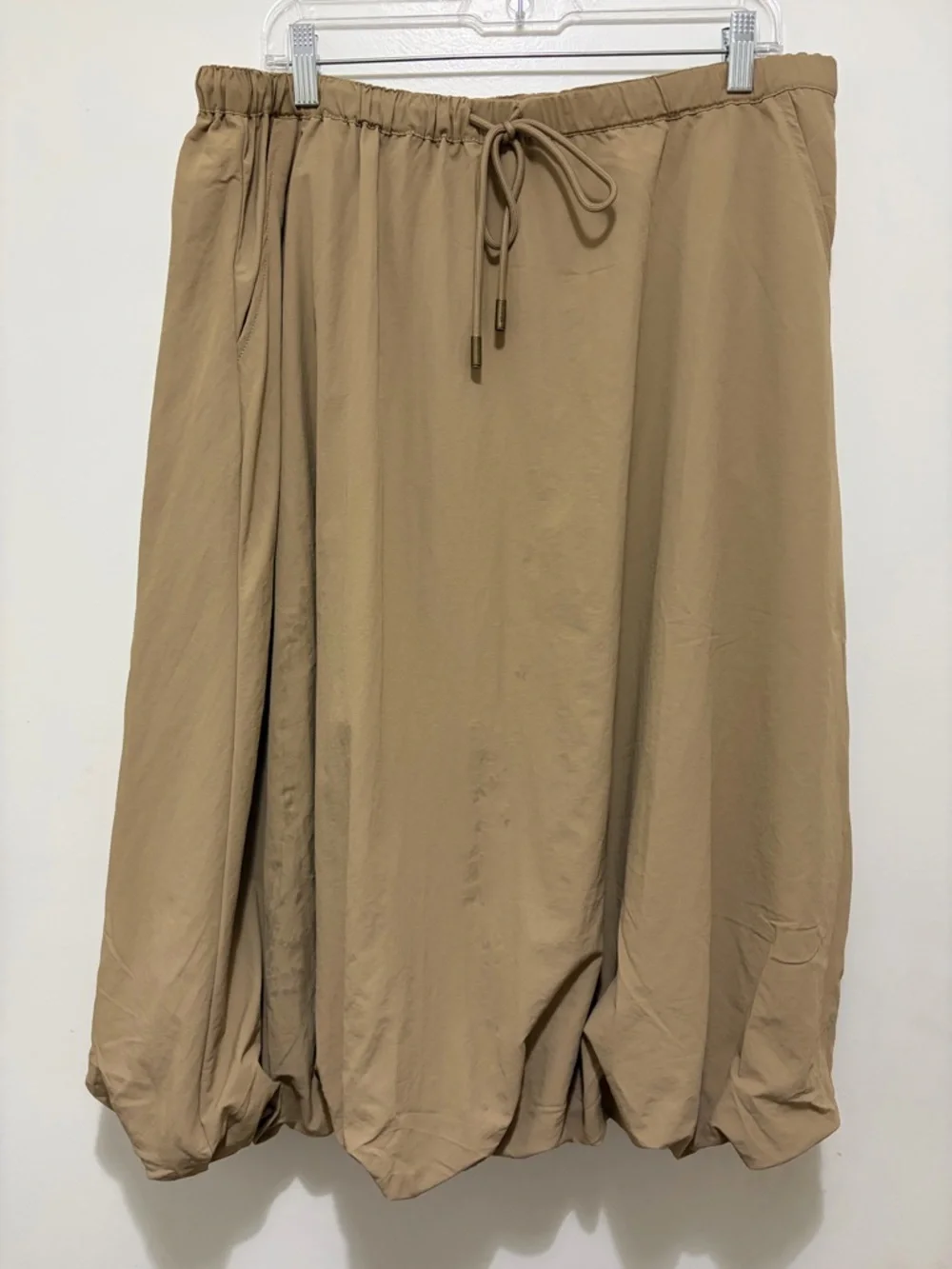 Hunter Bubble Hem Midi Skirt in‎ Clay XL NWT - Picture 3 of 6
